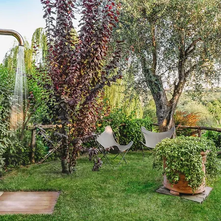 New Fine House With Newly Built Garden Apartment *